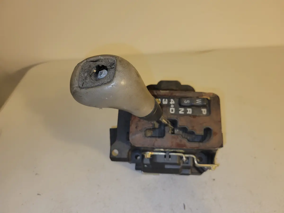 Mercedes Benz R129 W140 R170 W202 Automatic Shifter A2022670537 Oem 1