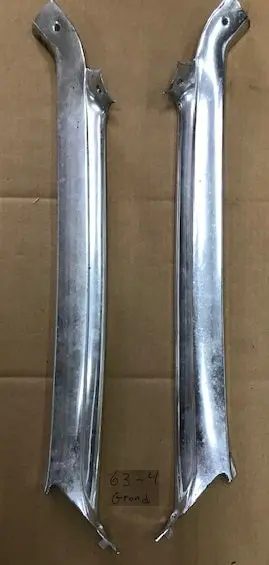Pillar Inside Covers, Pair  63 64 Grand Prix 1