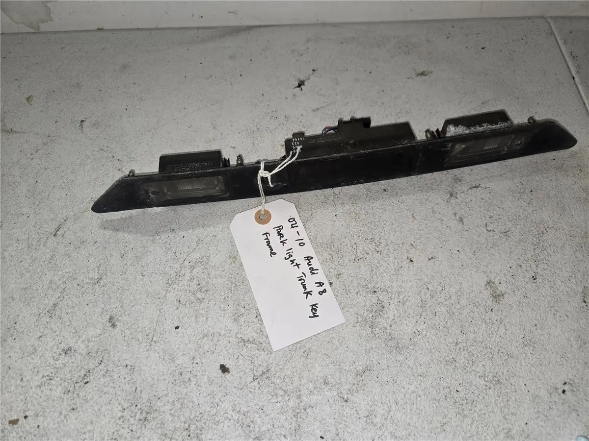 2004 - 2010 Audi A8 Park Light Trunk Key Frame 8E0 827 574 C Oem 1