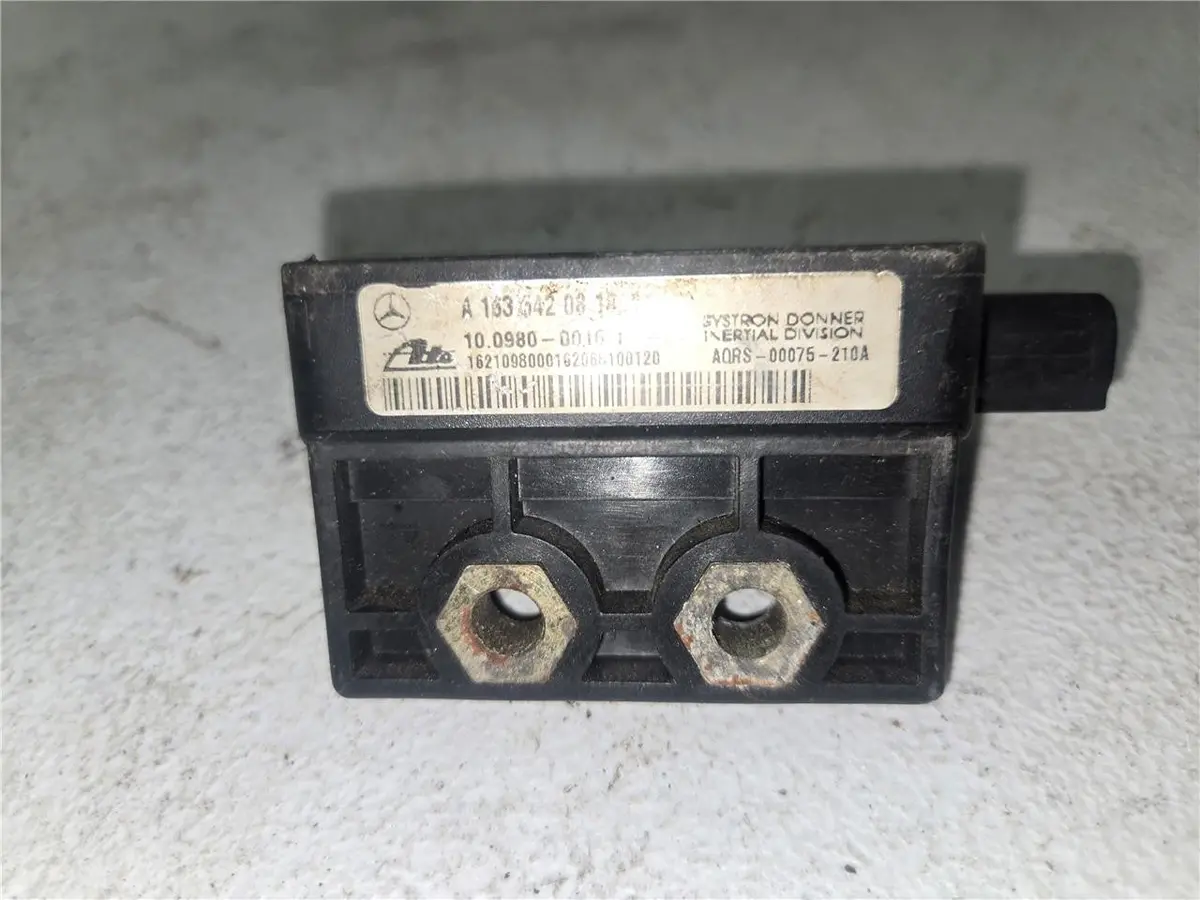 1998 - 2005 Mercedes-Benz W163 Ml320 Yaw Turn Rate Sensor A 163 542 08 18 Oem 1