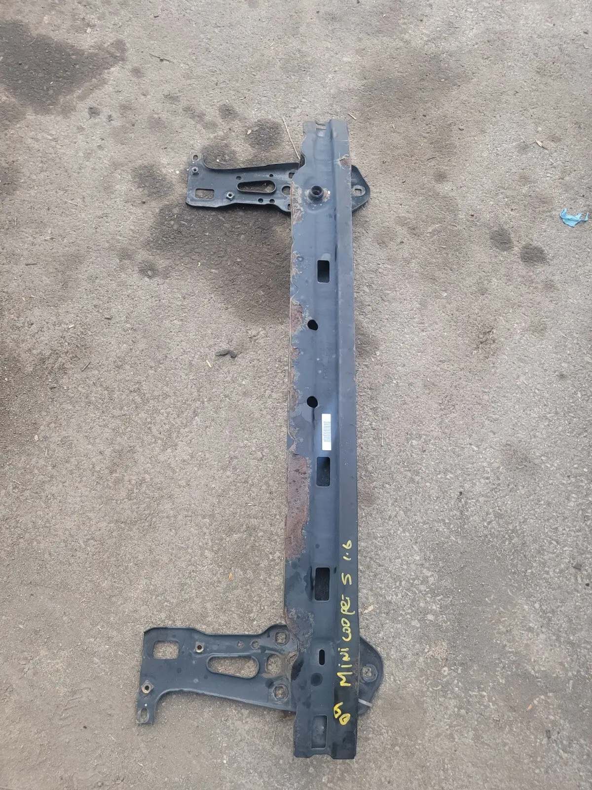 07 - 10 Mini Cooper S 1.6 Jcw Turbo Front Bumper Bracket Reinforcement Bar Oem 1