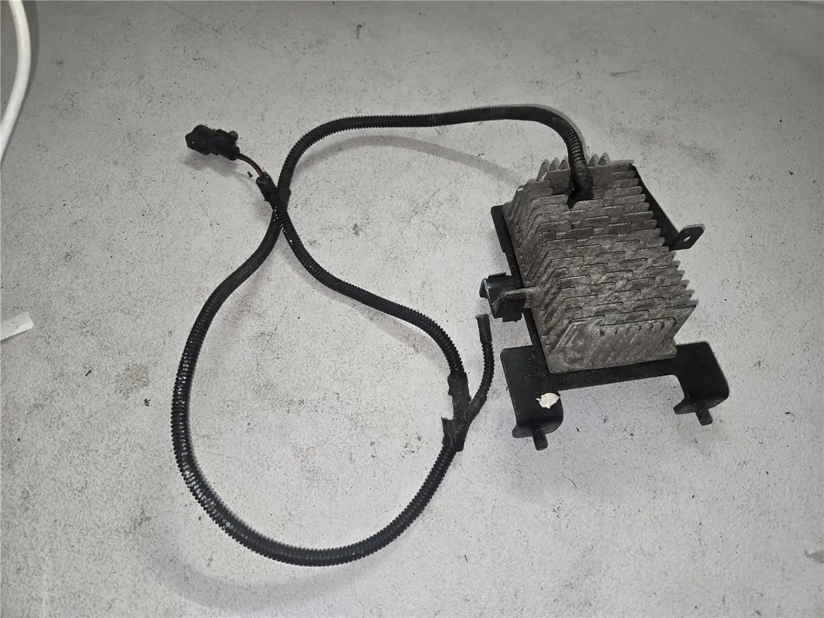 1997 - 1998 Lincoln Mark Viii Hid Ballast Headlight F6lb-13C169-Aa Oem 1