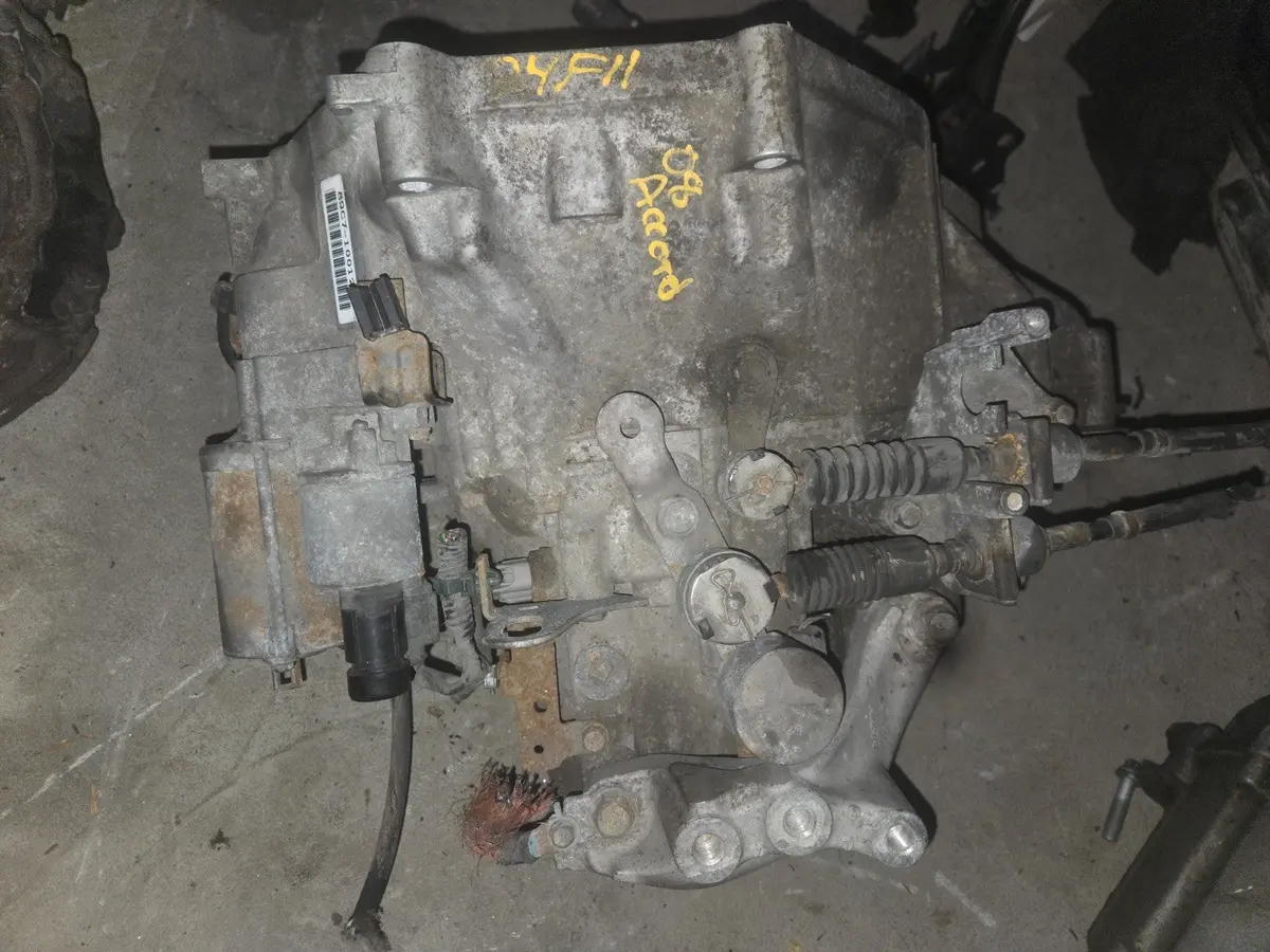 08 09 - 14 Honda Accord 3.5 2 Dr Mc7 6 Speed V6  Manual Transmission W/ 130K Oem 1