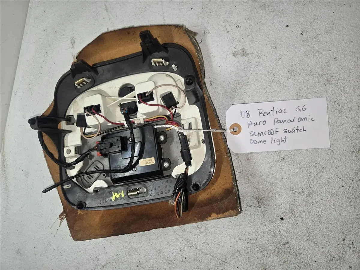 2008 Pontiac G6 Haro Panoramic Sunroof Switch Dome Light Mer50472 Oem 1
