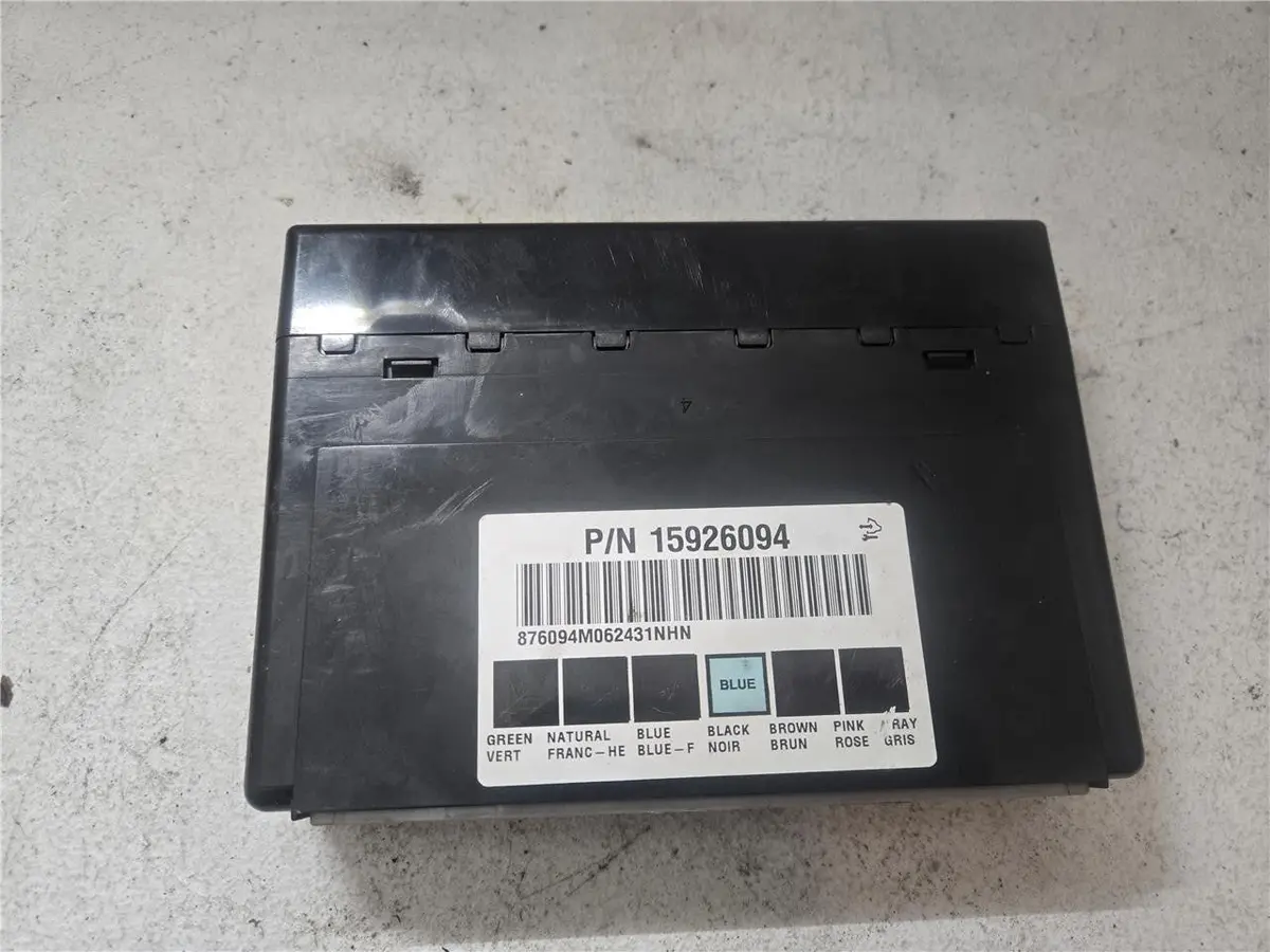 2007 - 2010 Gmc Silverado Yukon Suburban Bcm Body Control Module 15926094 Oem 1