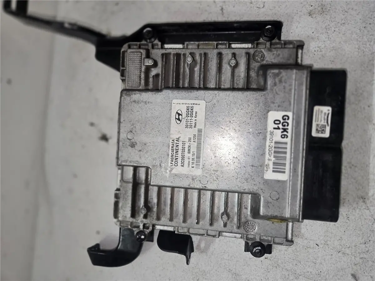 2015 - 2017 Hyundai Sonata Engine Computer Ctrl Ecu Pcm Ecm Pcu 39101-2Ggk6 Oem 1