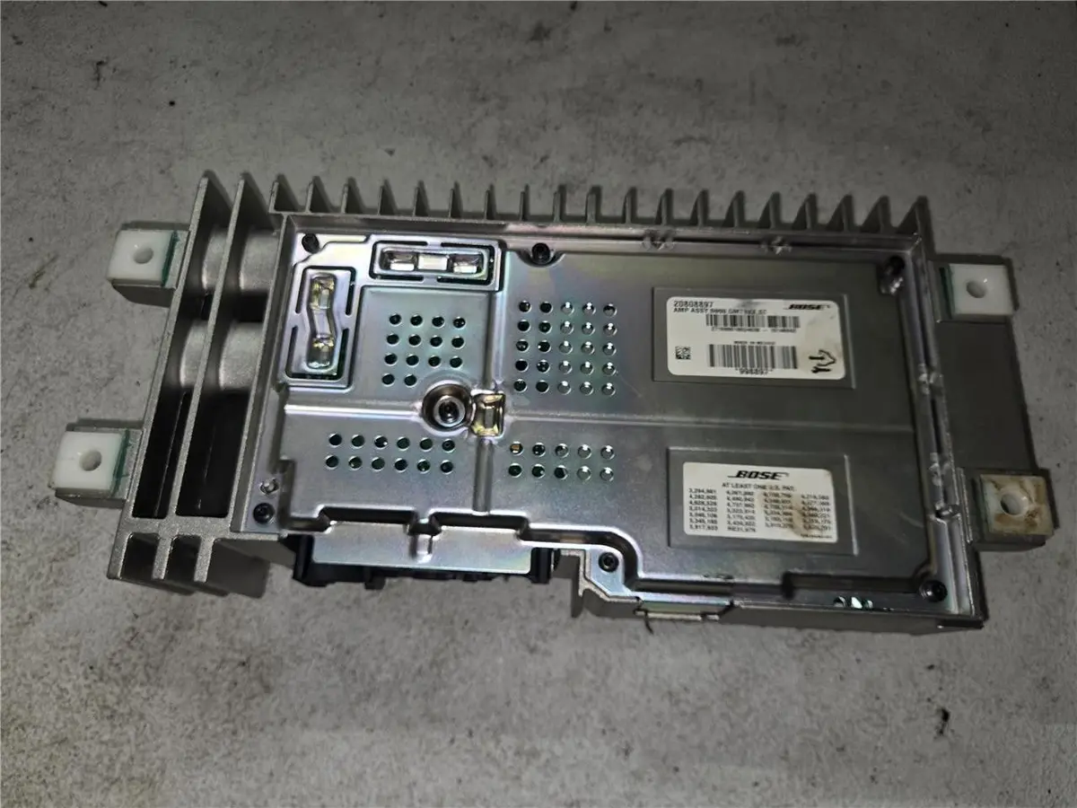 2007 - 2014 Gmc Chevrolet Radio Speaker Bose Amplifier Gm 20808897 Oem 1