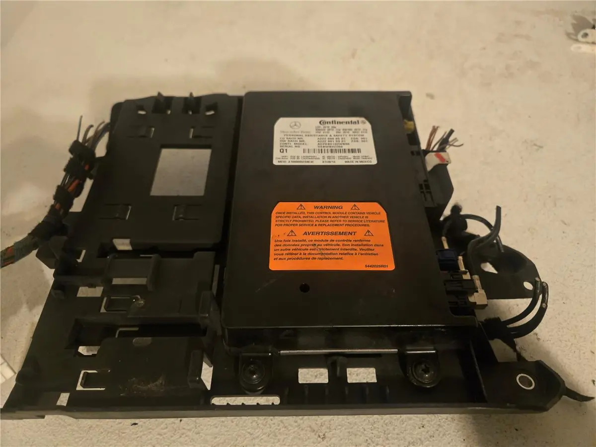 Mercedes R231 Sl550 Slk250 Gl450 Tele Aid Control Module A 222 900 65 01 Oem 1