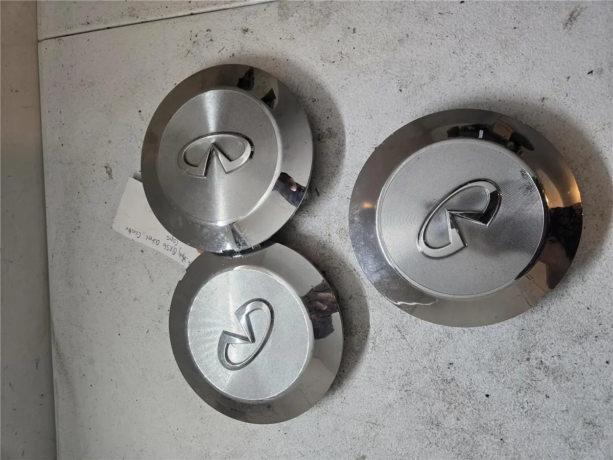 Infiniti Qx56 (3) Chrome Center Cap 403157S510, L1230000 Oem 1