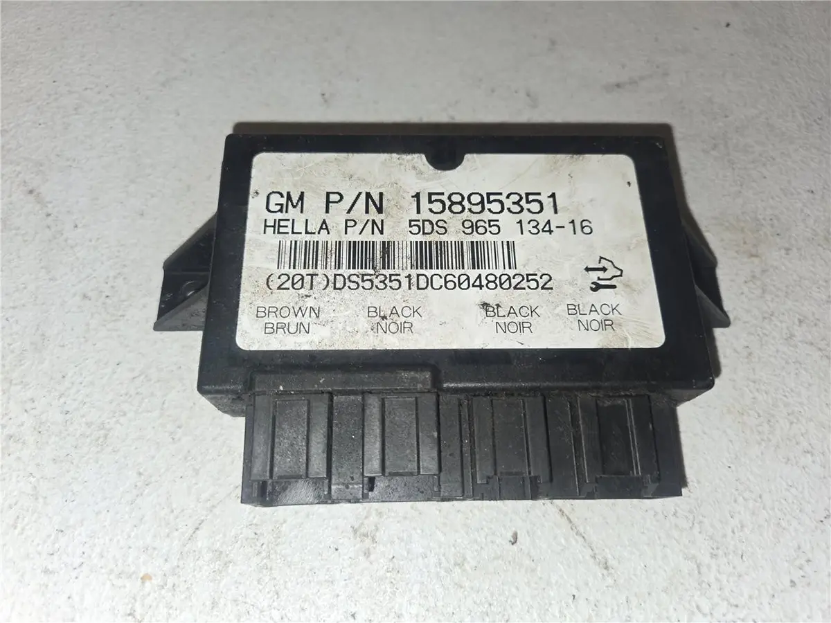2007 - 2012 Chevy Escalade Tahoe Seat Control Module Computer Unit 15895351 Oem 1