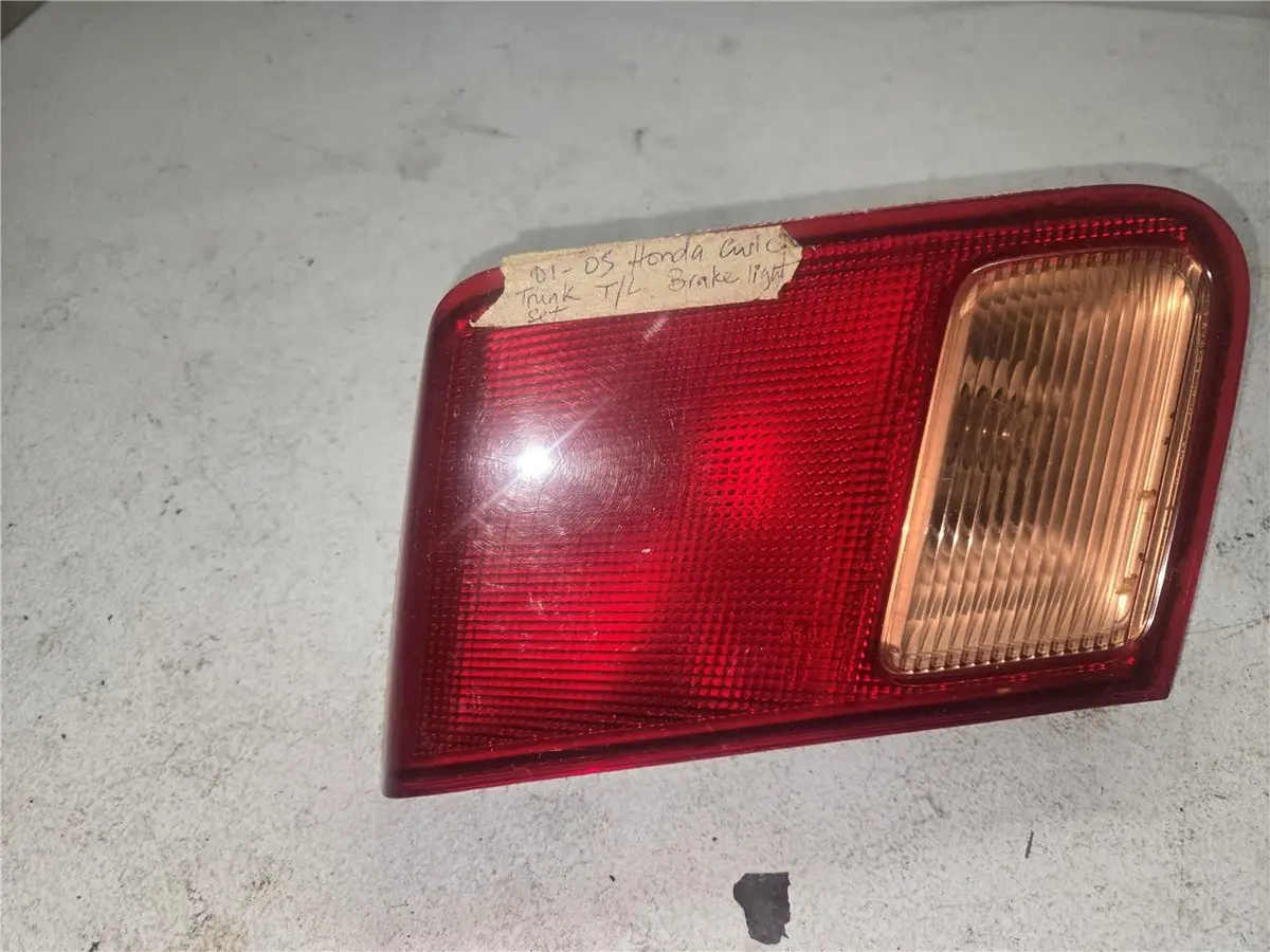 2001 - 2005 Honda Civic Trunk T/L Brake Light Set Hn00369-Tlc4p Oem 1