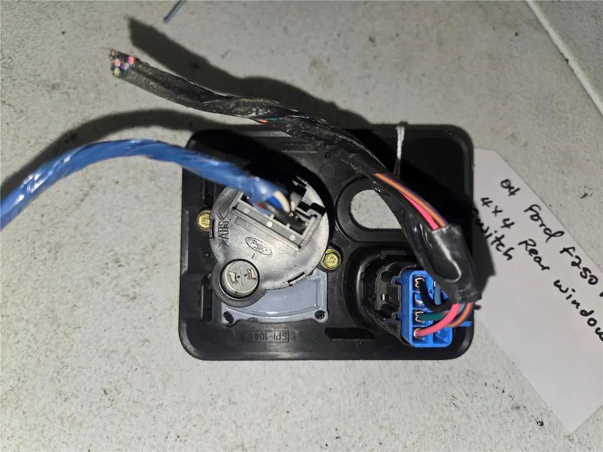2004 Ford F250 F350 4X4 Rear Window Switch 4C3j-25047A04-D Oem 1