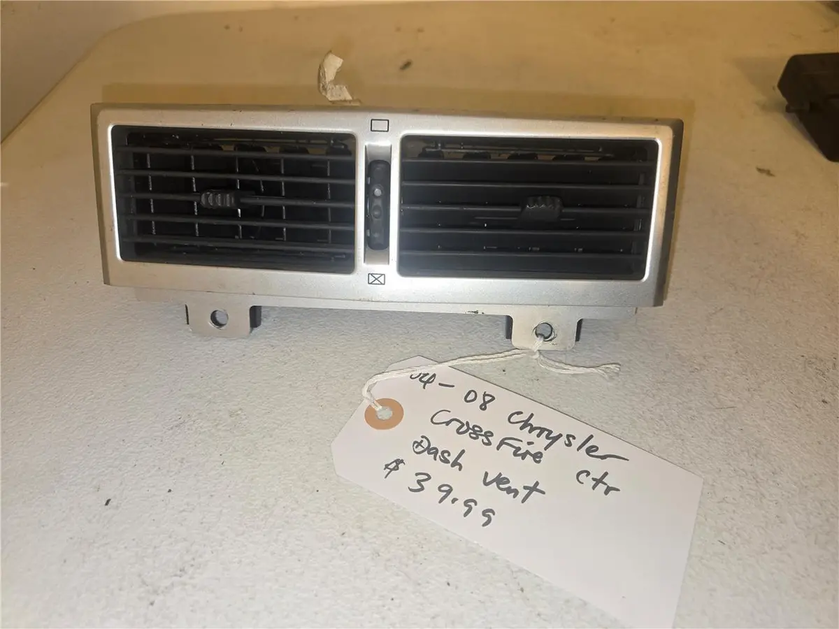 04-08 Chrysler Crossfire Dash Vent 1