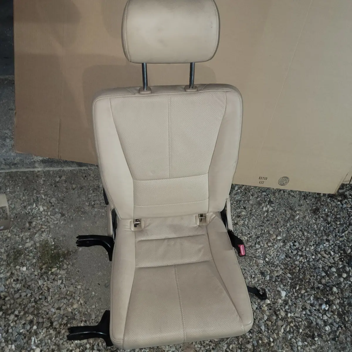 98 - 05 Mercedes Benz Ml320 Ml500 Ml600 Ml63 3Rd Row Right Rear Tan Seat Oem 1