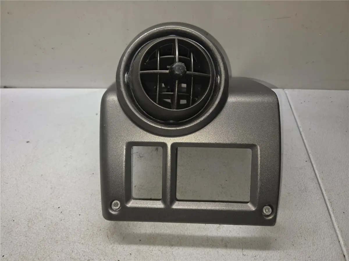 2004 Hummer H2 6.0 Left Air Vent Trim Panel Dash 15189808 Oem 1