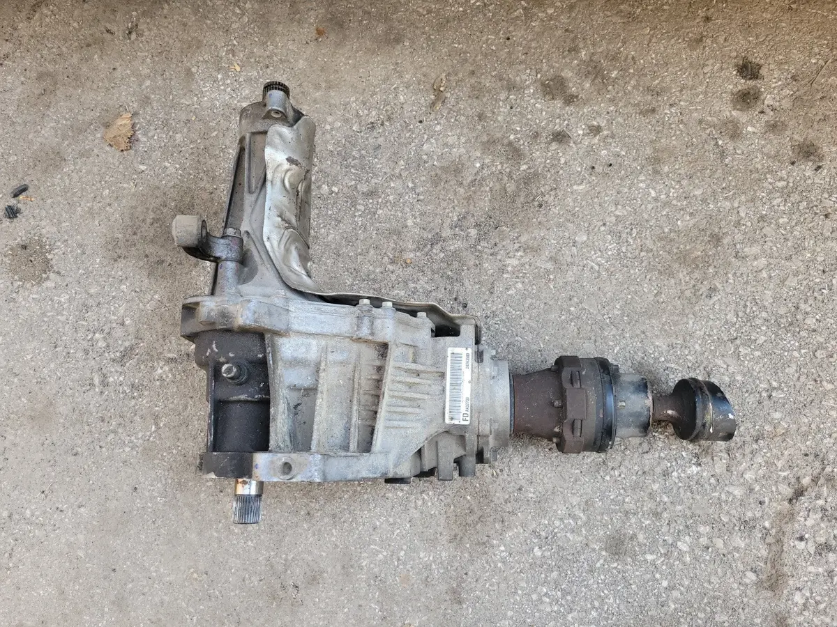10 - 17 Gmc Terrain Chevy Equinox 2.4 Transfer Case Awd  24263580 Ecote Oem 124K 1