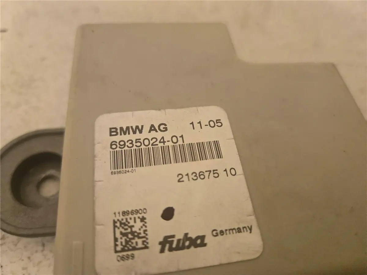 2010 - 2016 Bmw F07 550I Gt Antenna Amplifier Control Module Unit 6935024-01 Oem 1