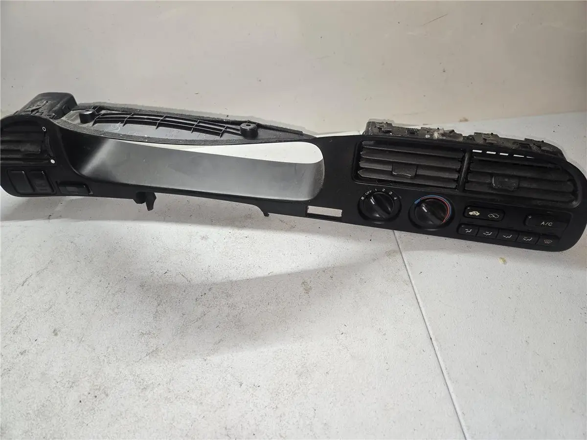 1994 - 97 Honda Accord Climate Ctrl Cluster Bezel W/ Vents 77200-Sv1-G010-M1 Oem 1