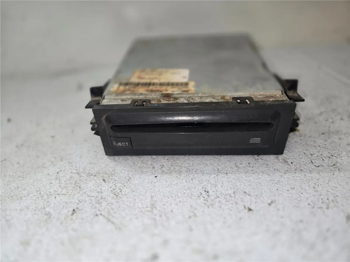 1997 - 1998 Gmc Yukon Cd Player Radio Receiver Control Unit 16231055 Oem 1