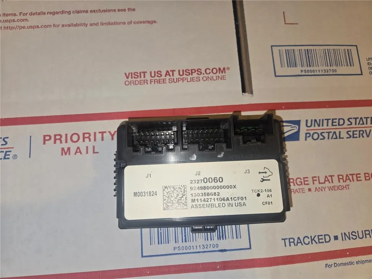 2014 - 2018 Chevy Silverado Sierra Yukon Transfer Case Ctrl Module 23270060 Oem 1