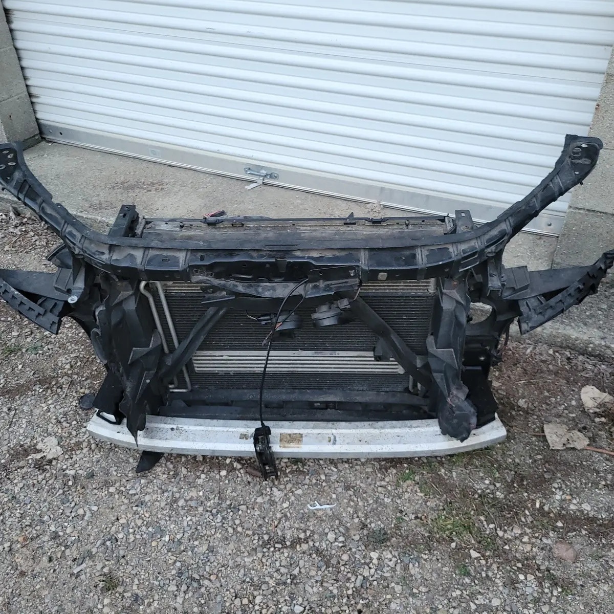 07 - 15 Audi Q7 Front Radiator Core Ac Condenser Support Panel Fan Frame Oem 1