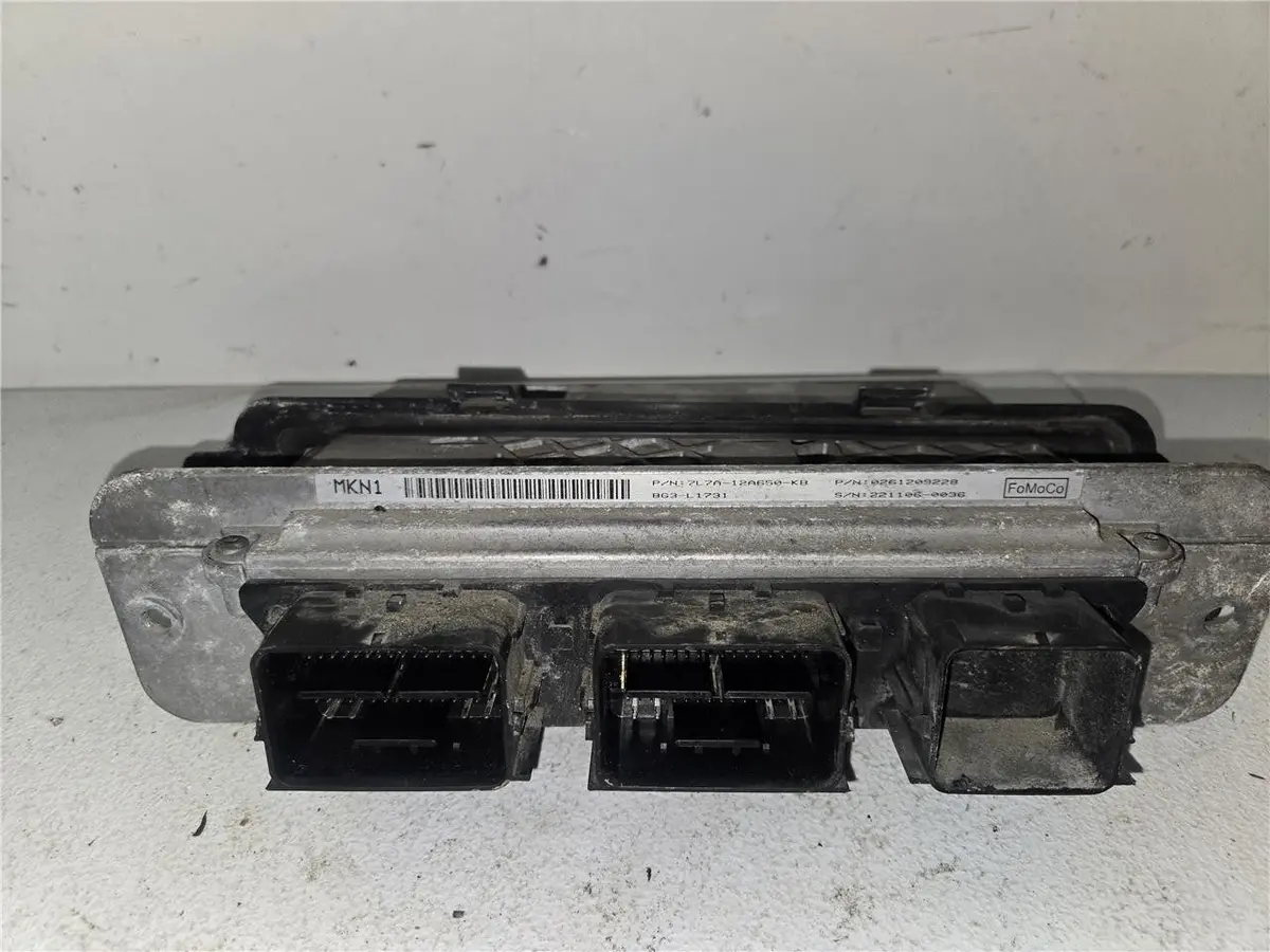 2007 - 2008 Lincoln Navigator Engine Control Unit Ecu Module 7L7a-12A650-Kb Oem 1