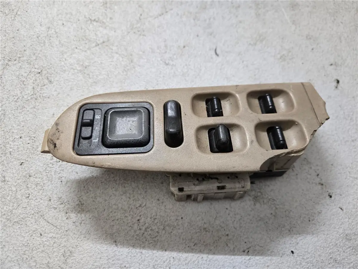 1995 Honda Accord 4Dr Left Window Switch /Part Broken Off 35190-St7-A11 Oem 1