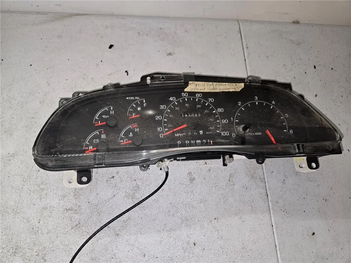 1999 - 2001 Ford F250 F350 Instrument Cluster Gauge Xc3f-10848-Aa Oem 1
