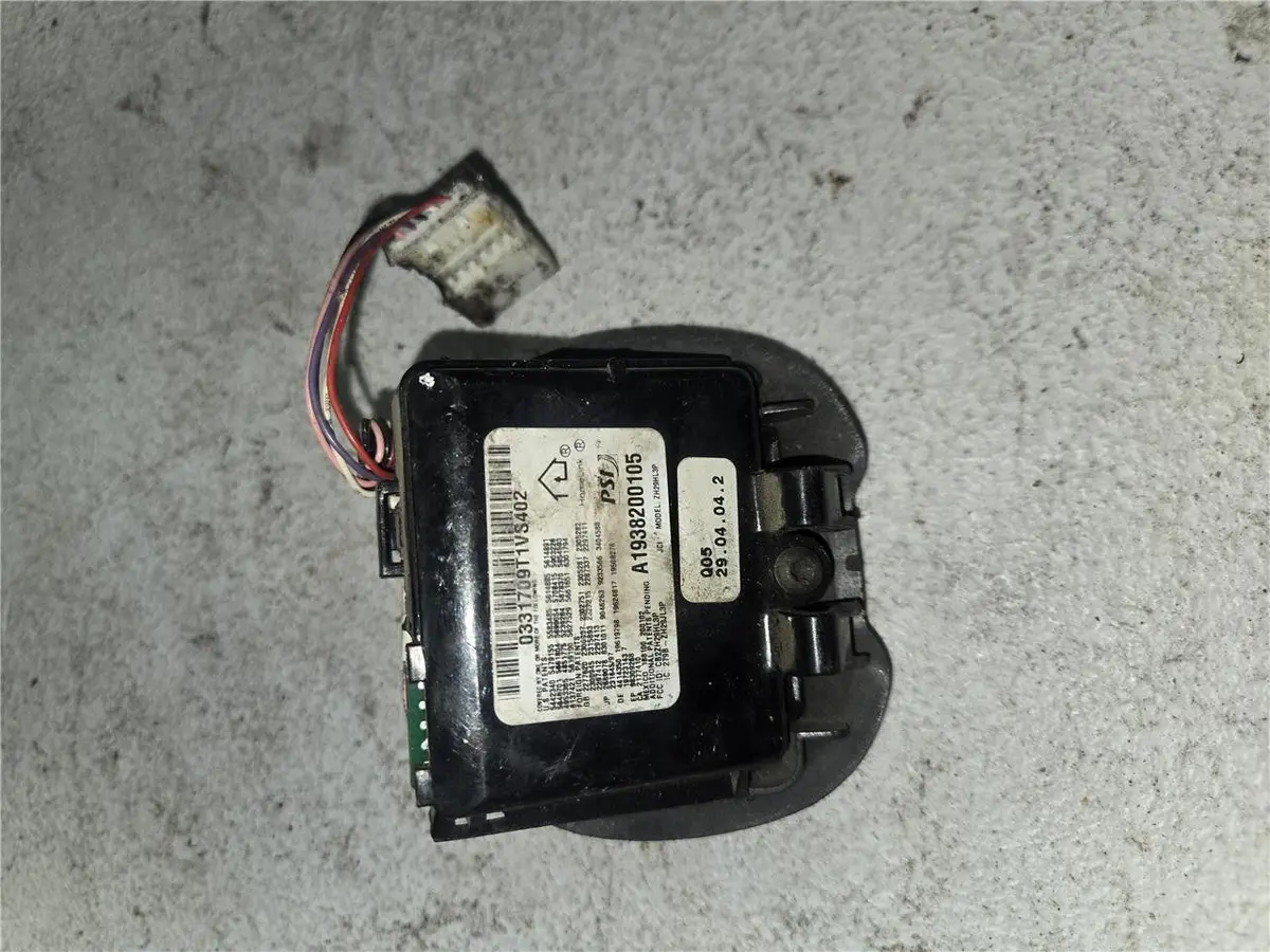 2004 - 08 Chrysler Crossfire 3.2 Mt Rwd Garage Door Opener Ctrl A1938200105 Oem 1