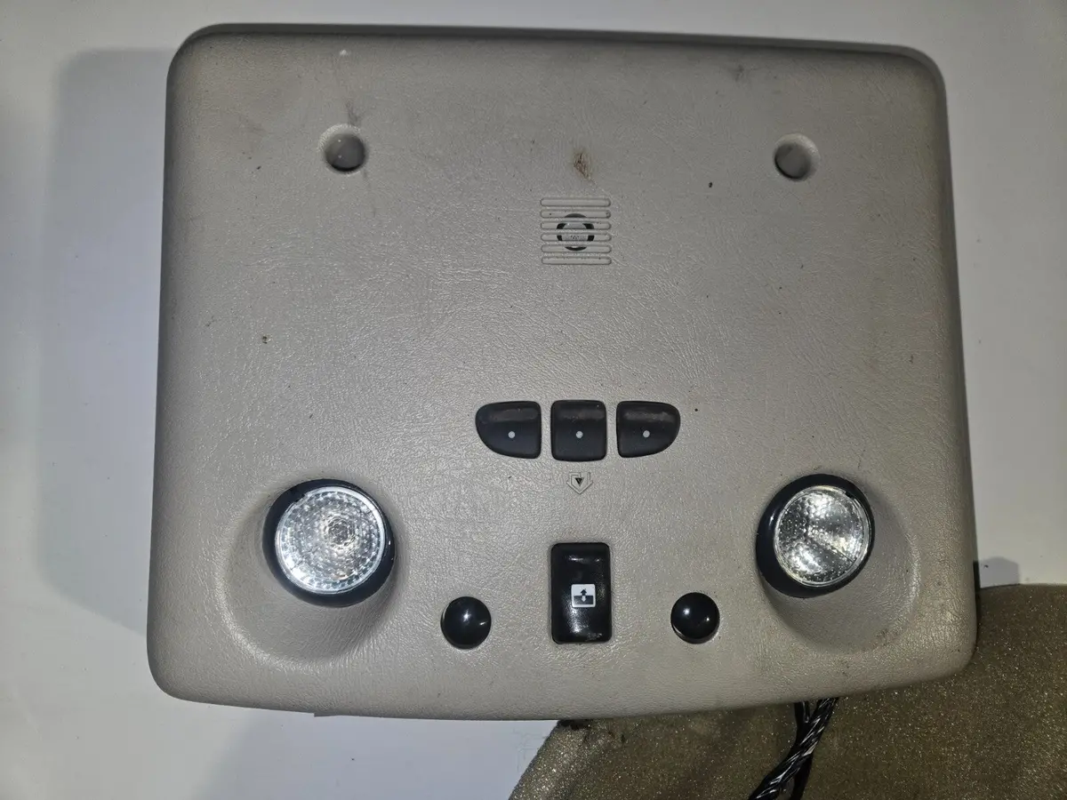 03 - 0 7 Hummer H2 Overhead Roof Console Dome Light Sunroof Switch 15057866A Oem 1