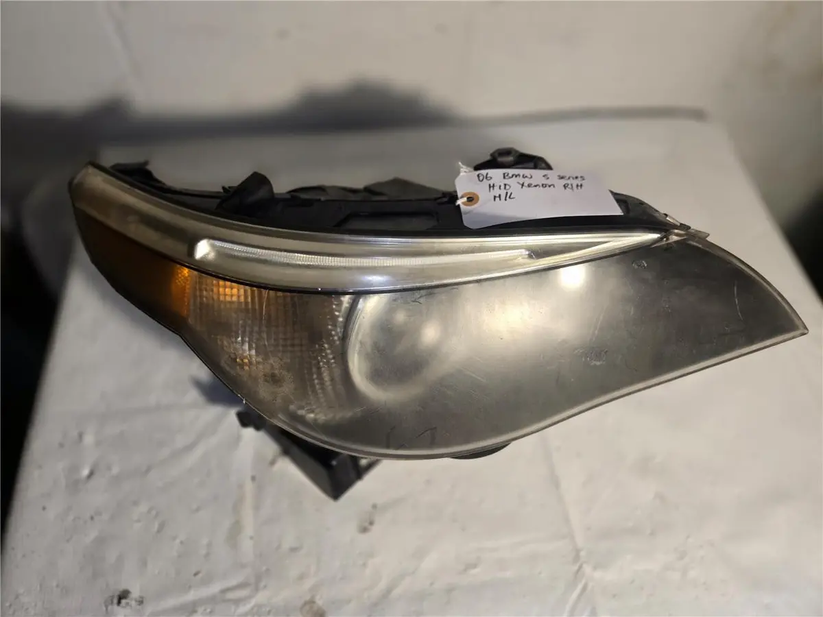 2004 - 2007 Bmw  5 Series 525I 530I Hid Xenon R/H Right Headlight 6919734 Oem 1