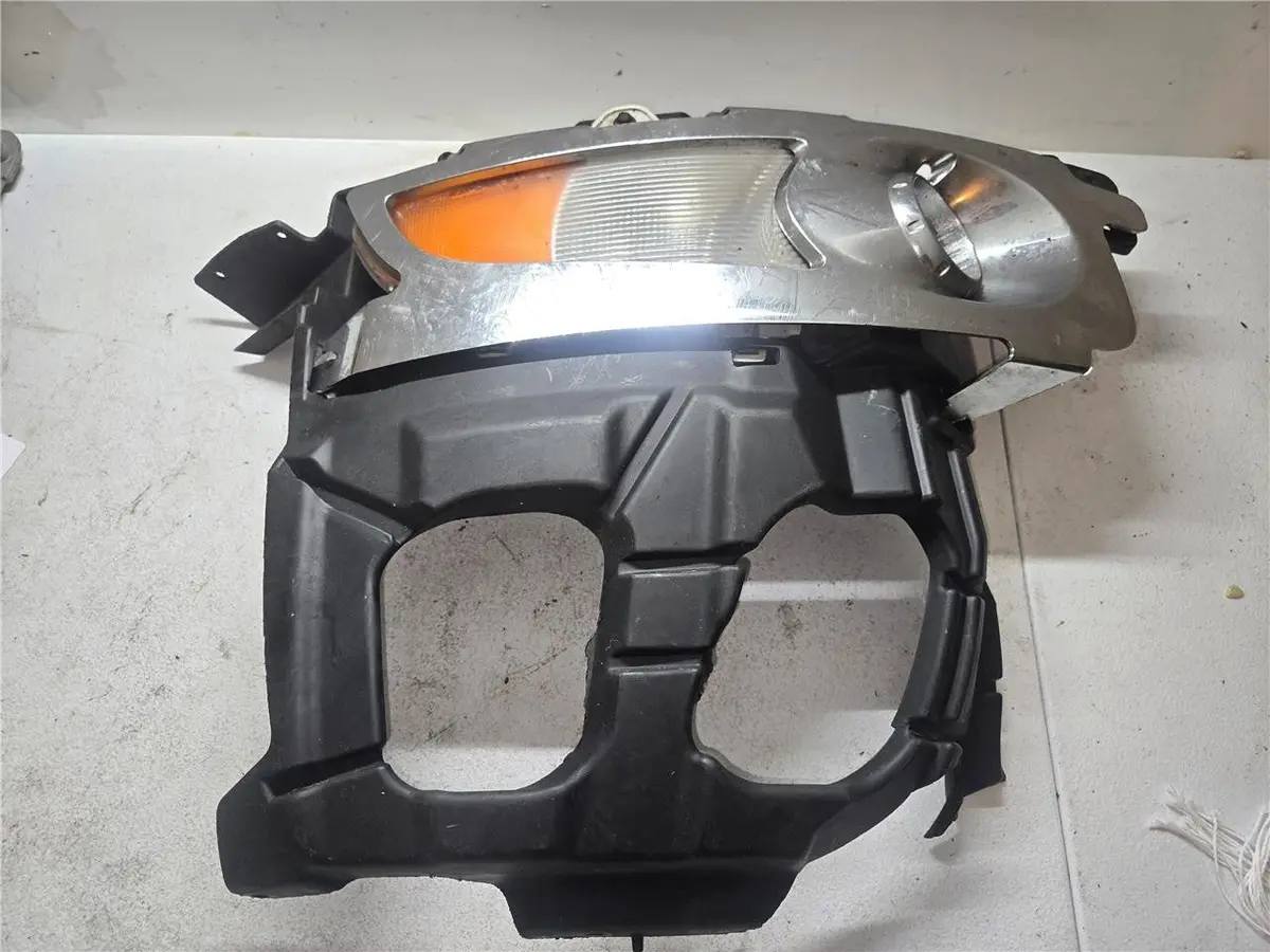 2008 - 2013 Buick Enclave Rh Park Turn Light Fog Light 116-1282, 258585 78 Oem 1