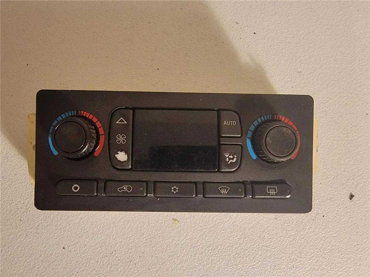 2003 - 2006 Cadillac Escalade A/C Heater Temperature Control Module 15201969 Oem 1