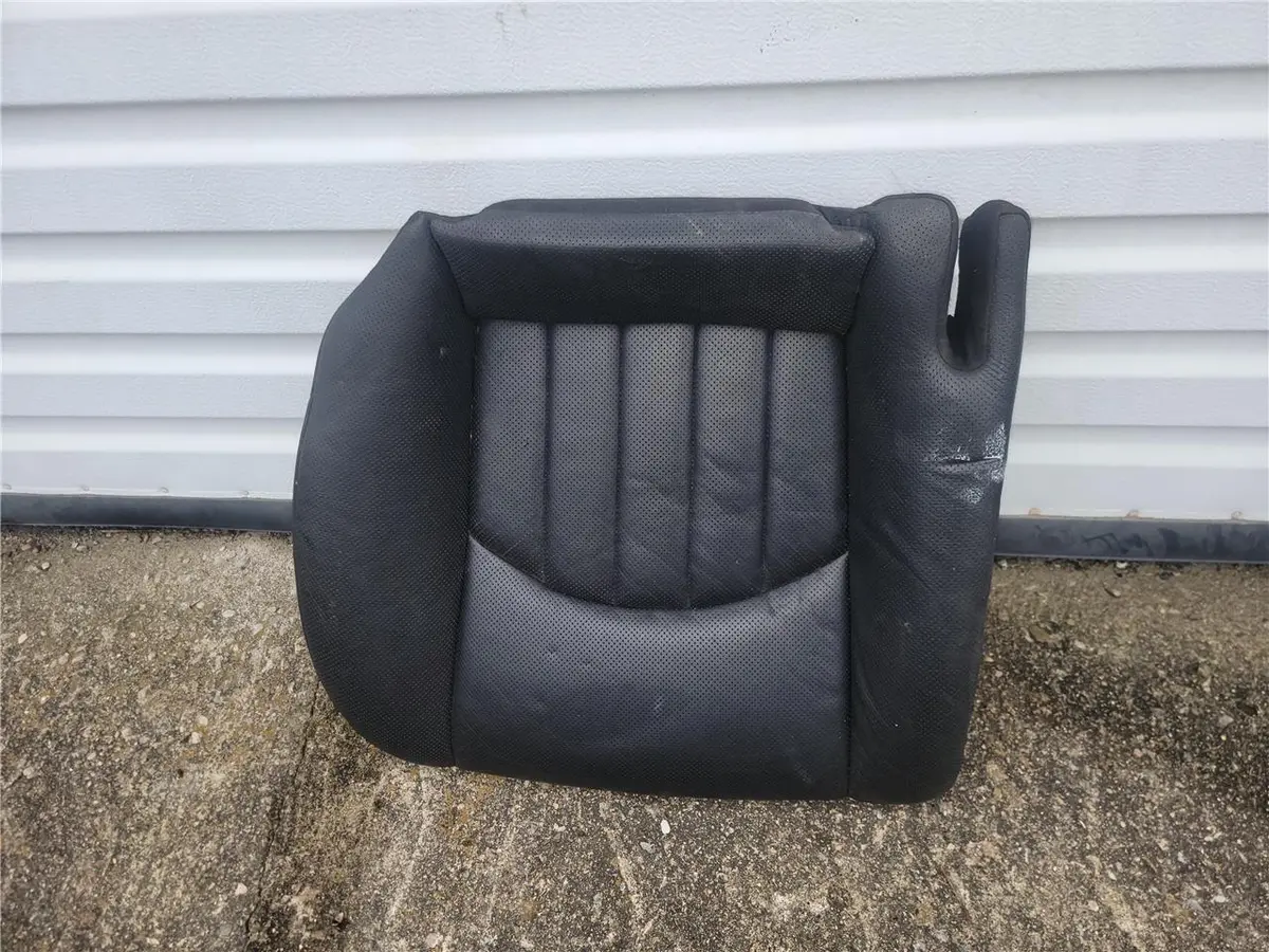 06-11 Mercedes W219 Cls550 Cls500 Rear Right Seat Cushion Lower Bottom Black Oem 1