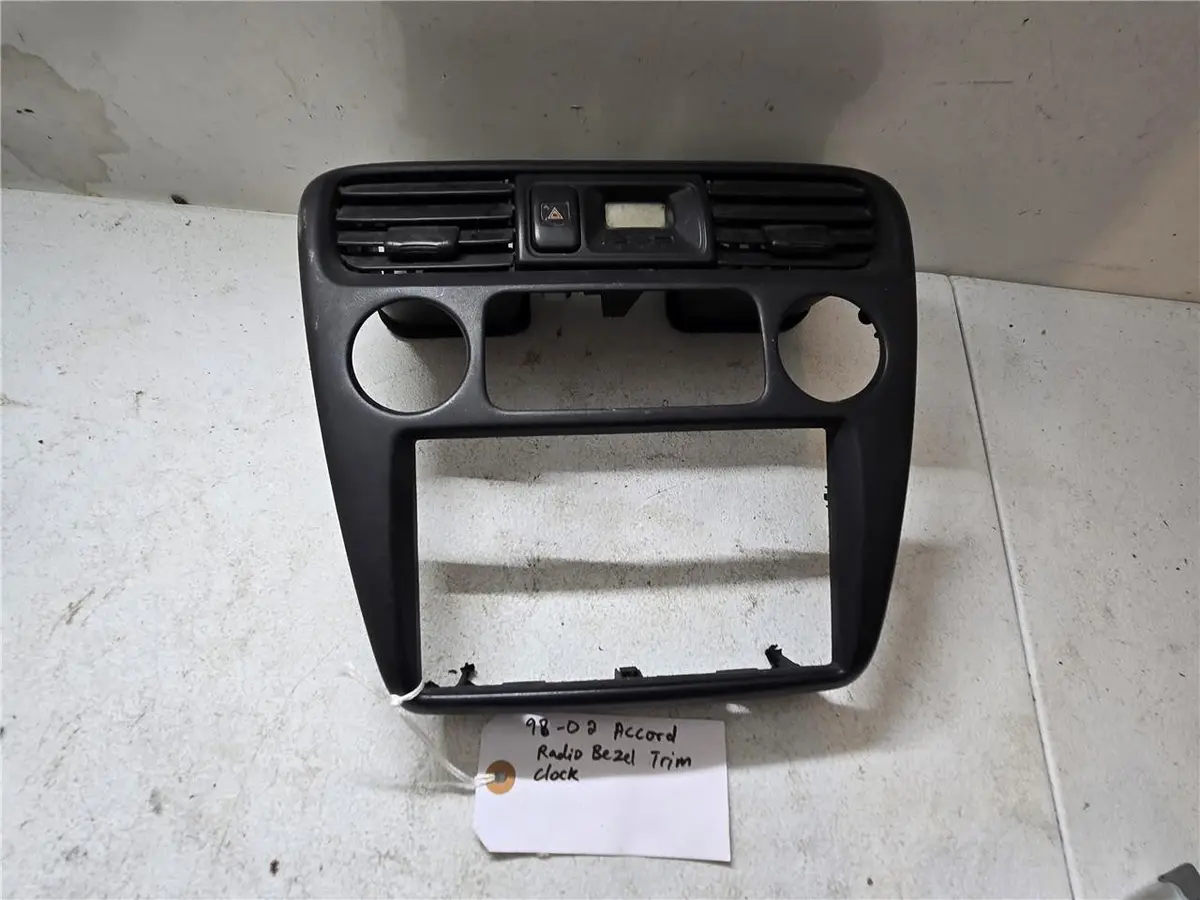 1998 - 2002 Honda Accord Radio Bezel Trim Clock 3970A-S84-A001 Oem 1