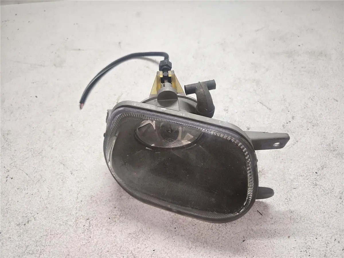 2003 - 2014 Volvo Xc90 Lh Fog Light Assembly 8693795 Oem 1