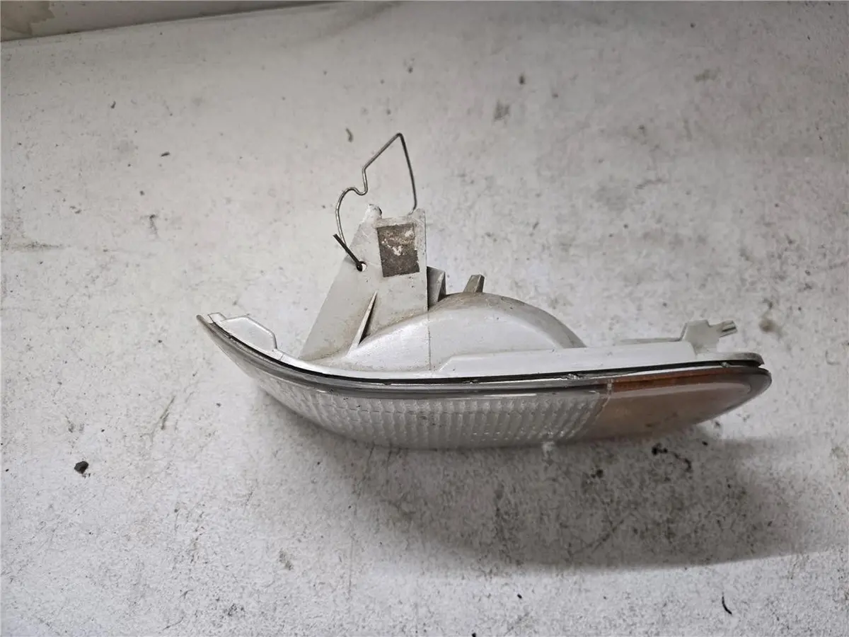 1992 - 1997 Cadillac Seville Front Left Side Turn Signal Lamp 16514961 Oem 1
