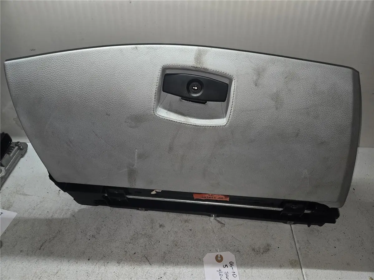 2006 - 2010 Bmw M5 5Series White Glove Box Trim 51167897418 Oem 1