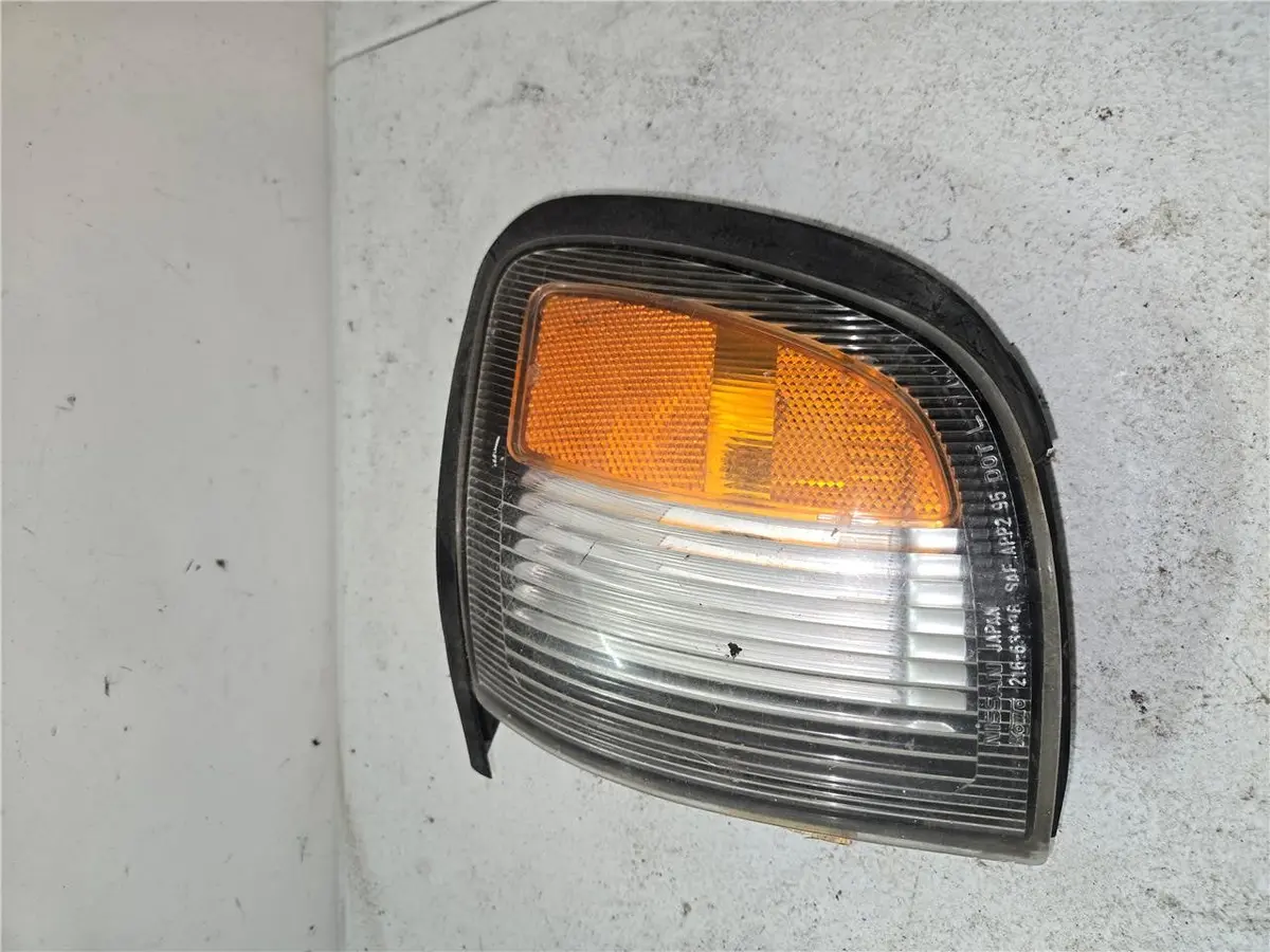 1997 - 2001 Infinity Qx4 Left Hand Headlight 216-63436 Oem 1