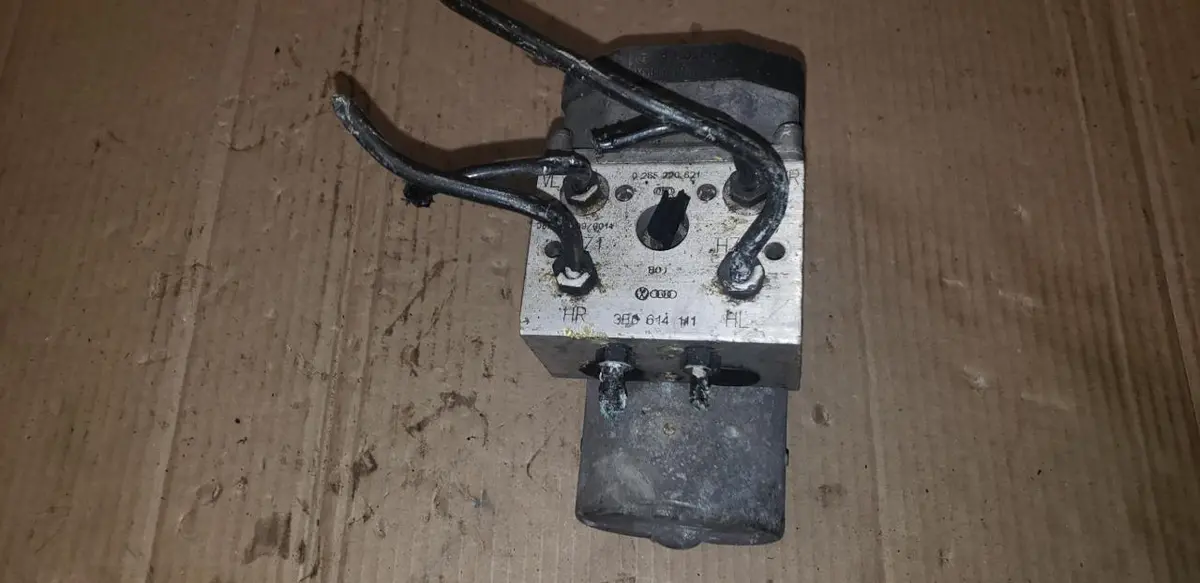 98 - 05 Vw Passat Audi A4 Anti Lock Abs Brake Pump Control Module Oem 3B0614111 1