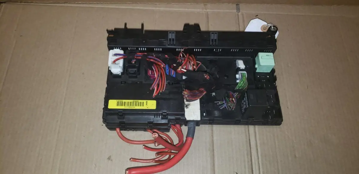 03 04 05 Land Rover Range Rover Under Dash Fuse Box Multiplex Unit 518758024 1