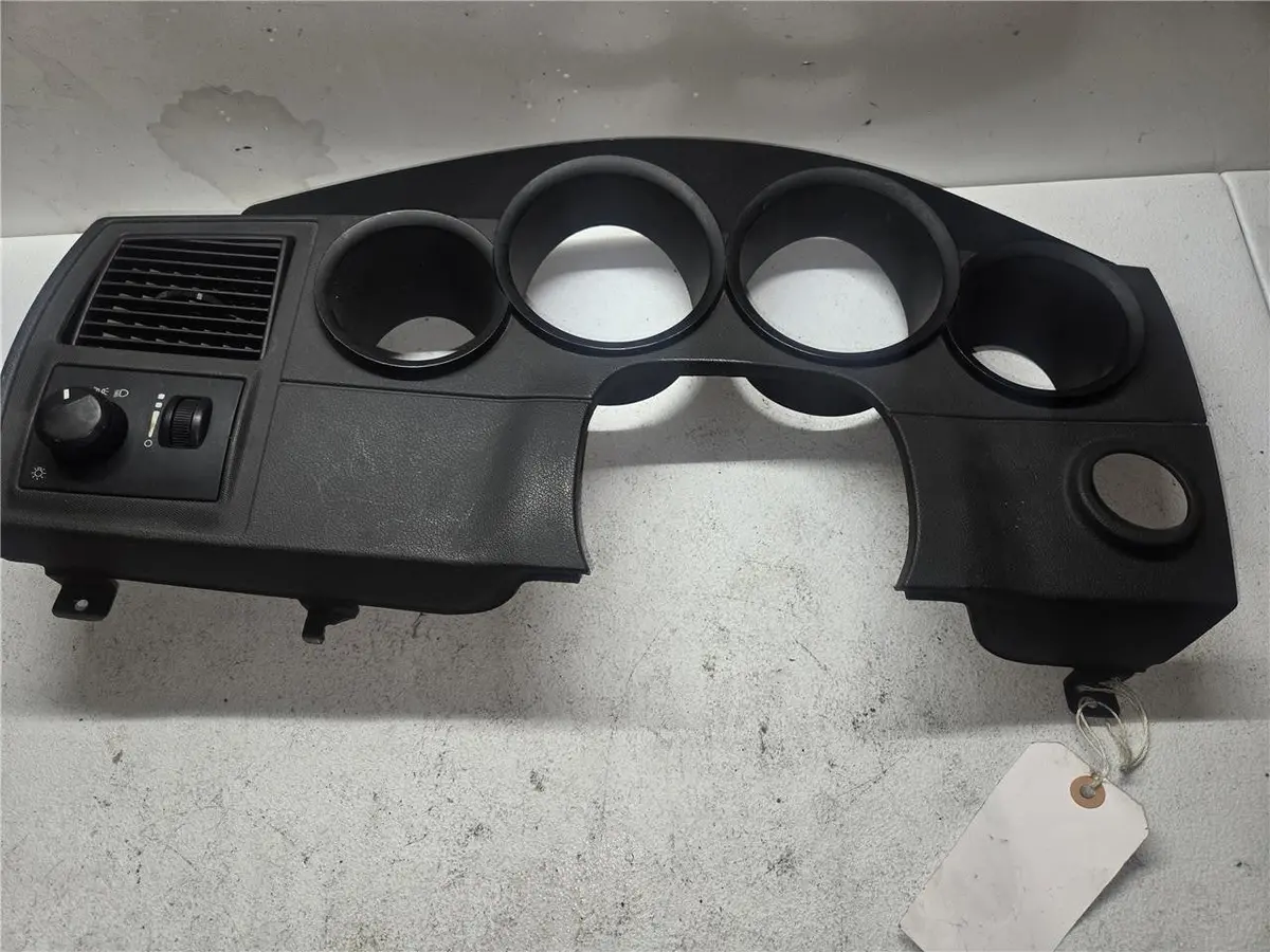 2005 - 2008 Dodge Magnum Cluster Gauges Speedo Bezel 04602346Ad Oem 1