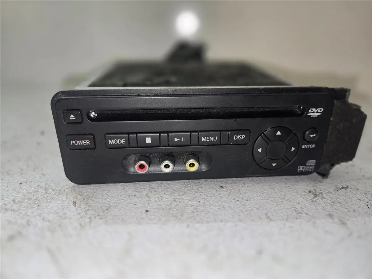 2004 - 2007 Nissan Armada Rear Entertainment Console Dvd Player 28184-Zc30a Oem 1