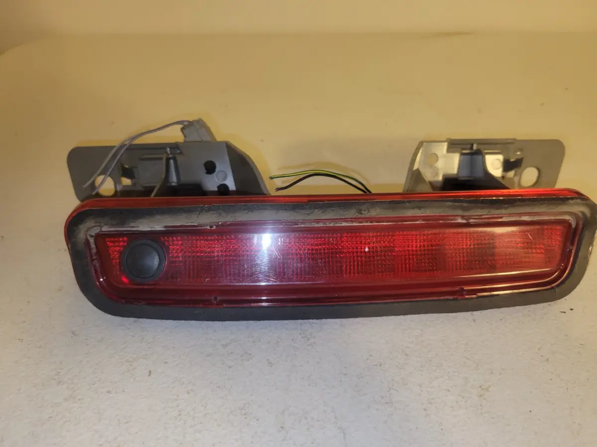 2011 - 2014 Dodge Charger Led Third Brake Light Center High Mount Stop Lamp Oem 1