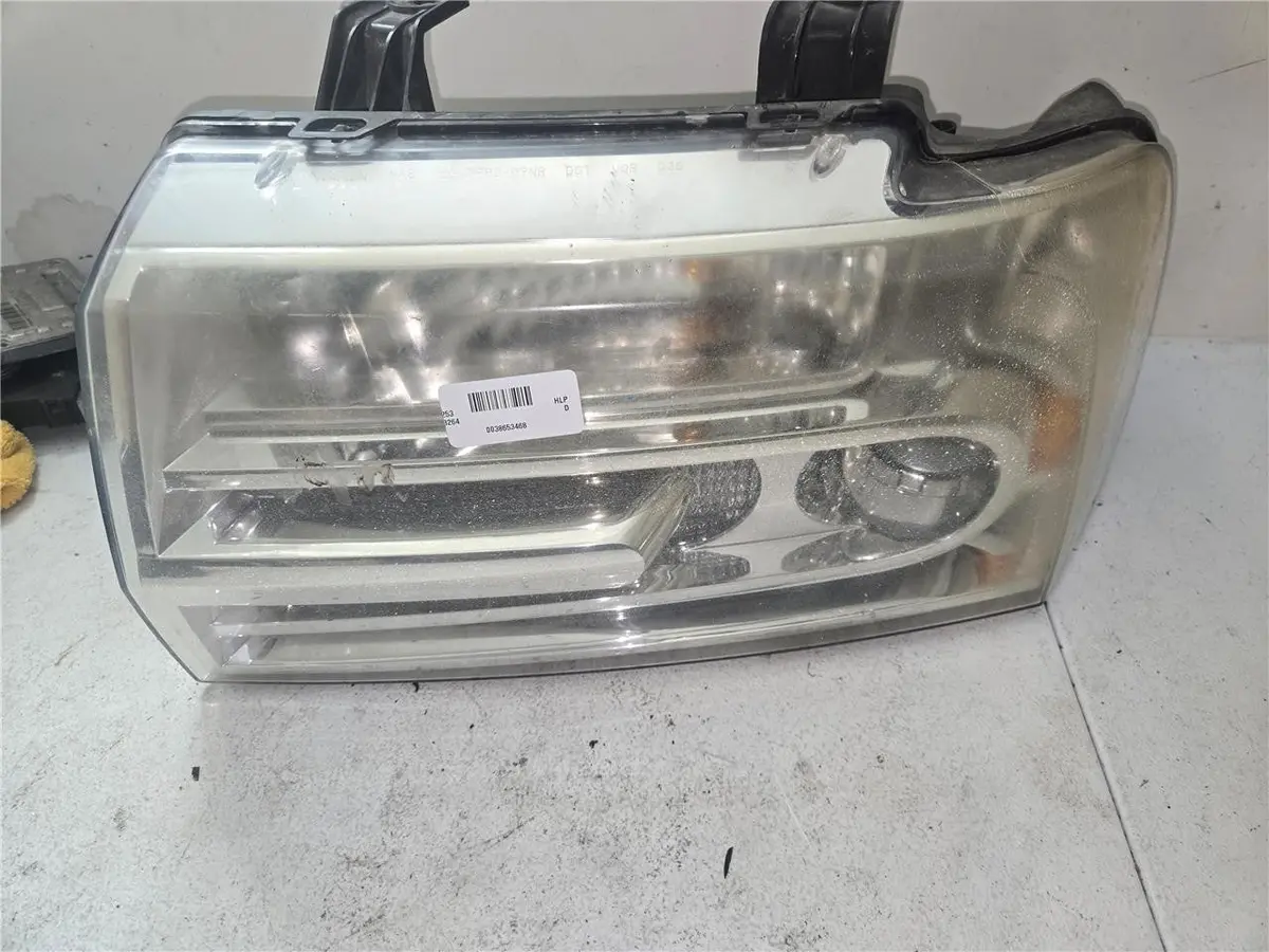 2008 Lincoln Navigator Hid Left Hand Headlight 114-00990L Oem 1