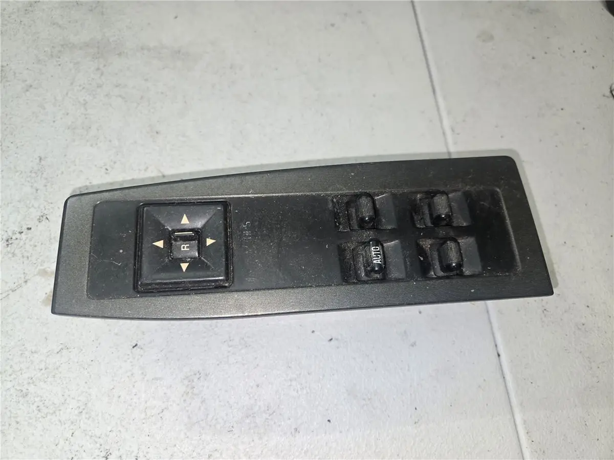 1993 - 1997 Cadillac Sts 4Dr Window Switch 3530528 Oem 1