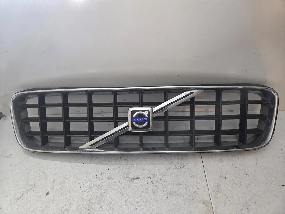 2002 - 2014 Volvo Xc90 Front Grill 8602641 Oem 1