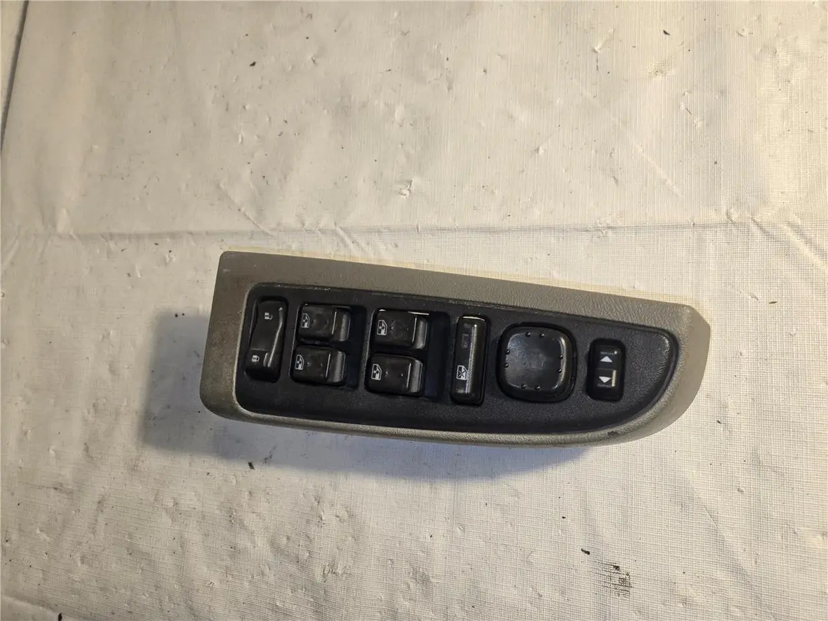 1999 - 2002 Chevrolet Suburban Tahoe Gmc Yukon Master Window Switch 15125142 Oem 1