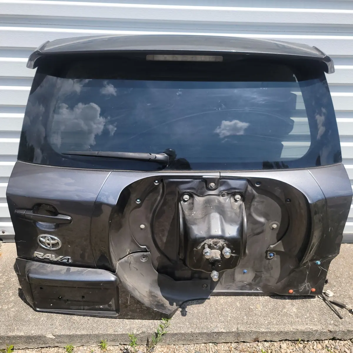 06 07 08 09 10 11 12 Toyota Rav4 Rear Back Door Tail Gate Trunk Rear Hatch Oem 1