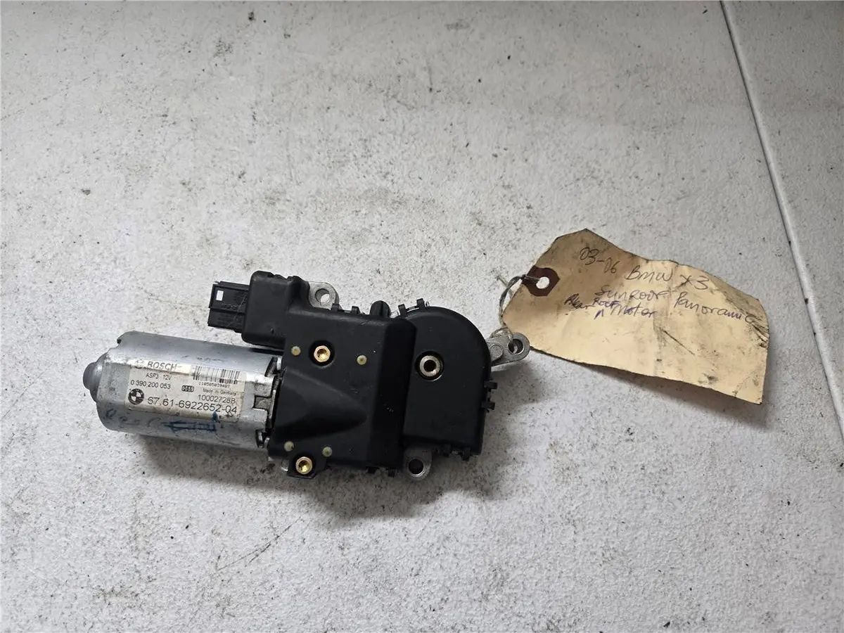 2003 - 2006 Bmw X3 Rear Sunroof Motor 0 390 200 053 Oem 1